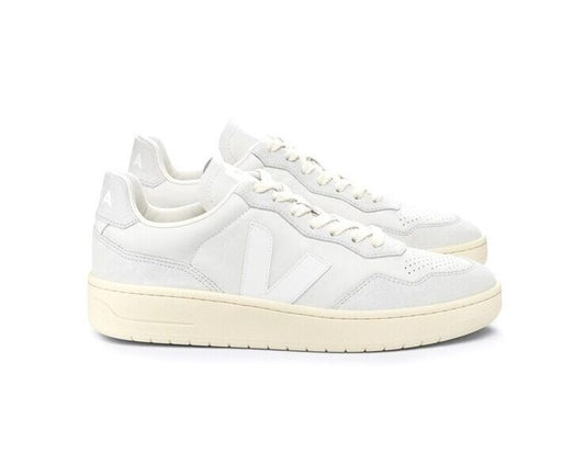 Veja V-90 gravel white Bornisimo sneakers 