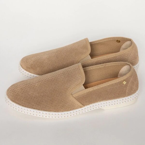 Rivieras slip suede embosse light