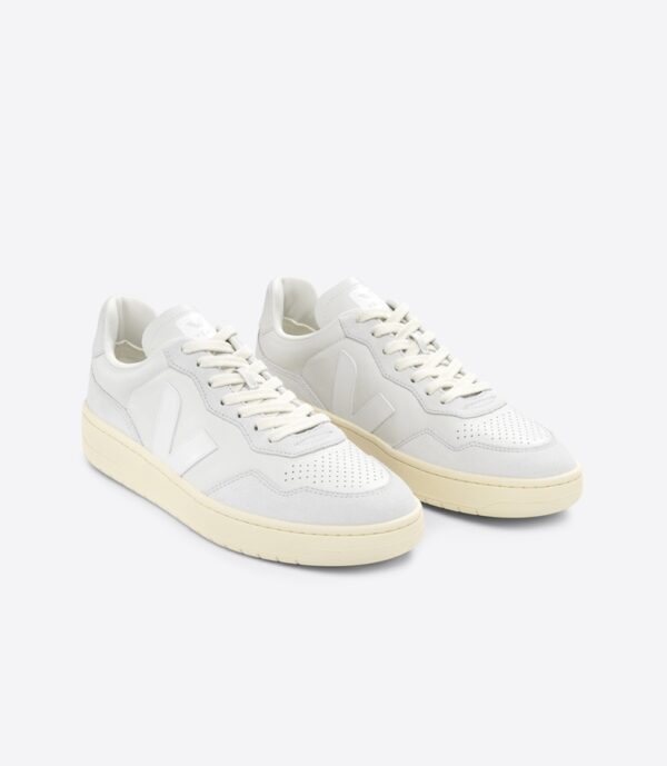 Zapatillas Veja V-90 gravel white Bornisimo