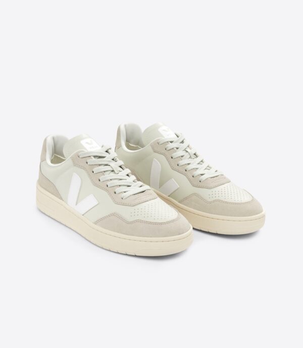 Zapatillas Veja V-90 leather pierre white Bornisimo